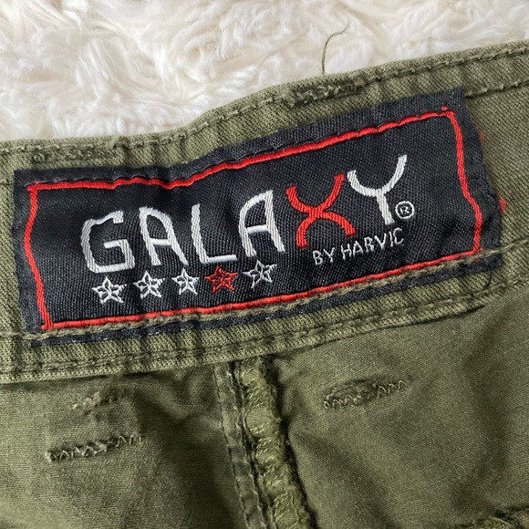 GALAXY BY HARVIC  DARK OLIVE CARGO SHORTS 34 - Picture 4 of 5